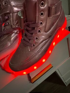 Women’s Pink LED Light-Up High-Top Sneakers